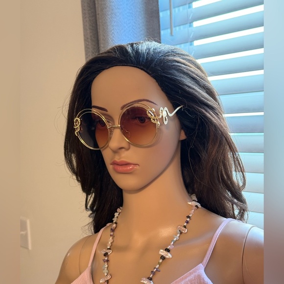 ✨Brand New✨ Hipster B Round Frame Tinted Sunglasses - Picture 3 of 5